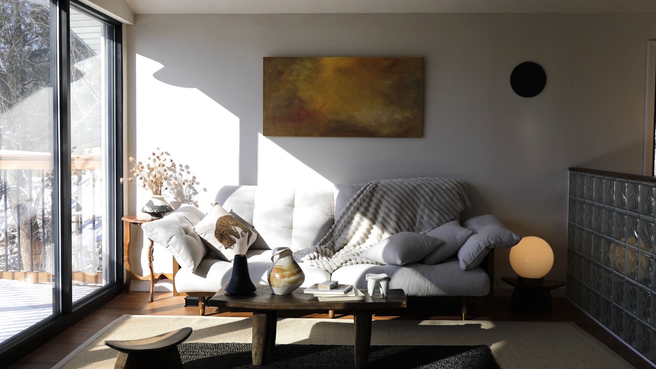 Photo of Livingroom in Lincoln Park