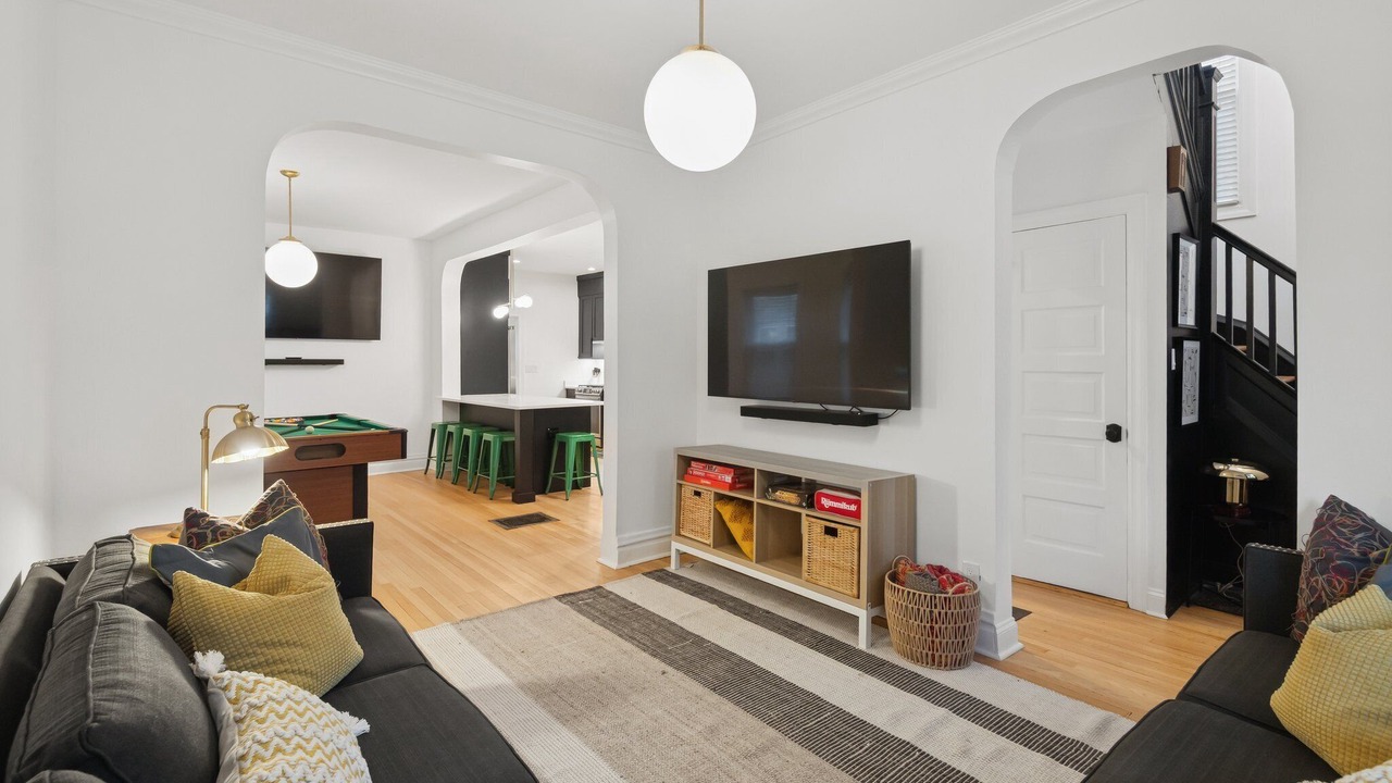 Photo of Livingroom in Irving Park