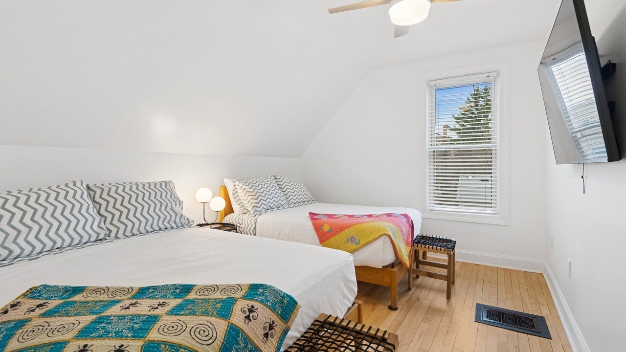 Photo of Bedroom in Irving Park
