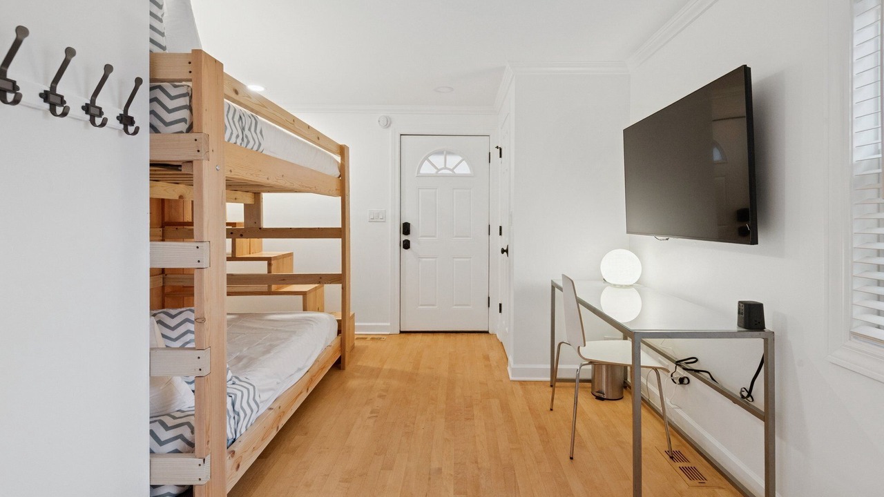 Photo of Bedroom in Irving Park