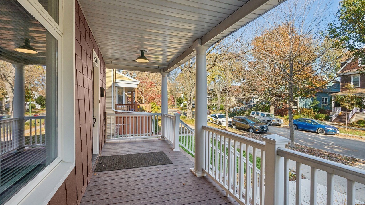 Photo of Outdoor in Irving Park