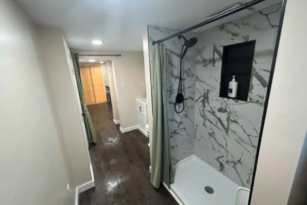 Photo of Bathroom in Glen Burnie