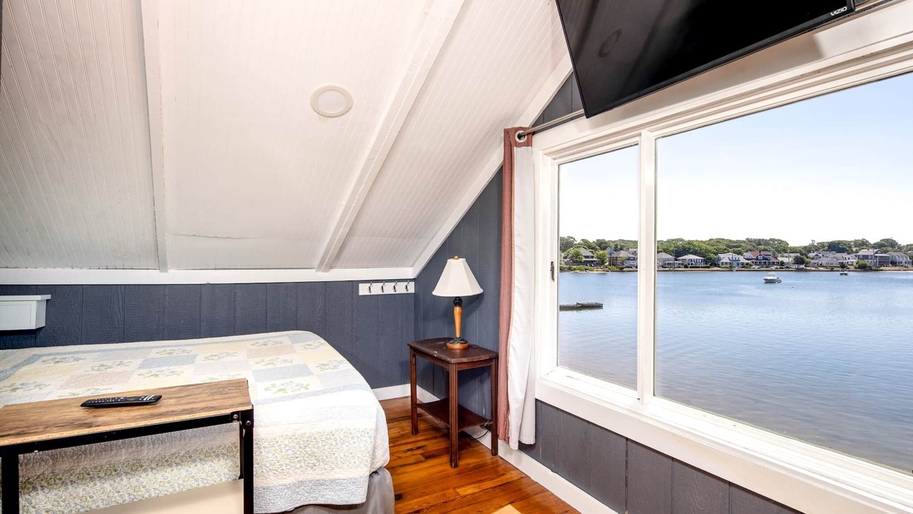 Photo of Bedroom in Onset