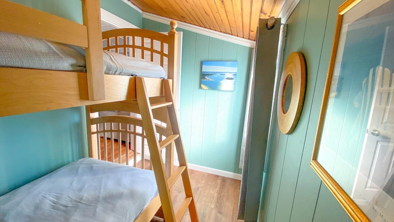 Photo of Bedroom in Onset