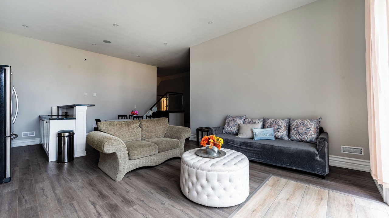 Photo of Livingroom in The Peanut