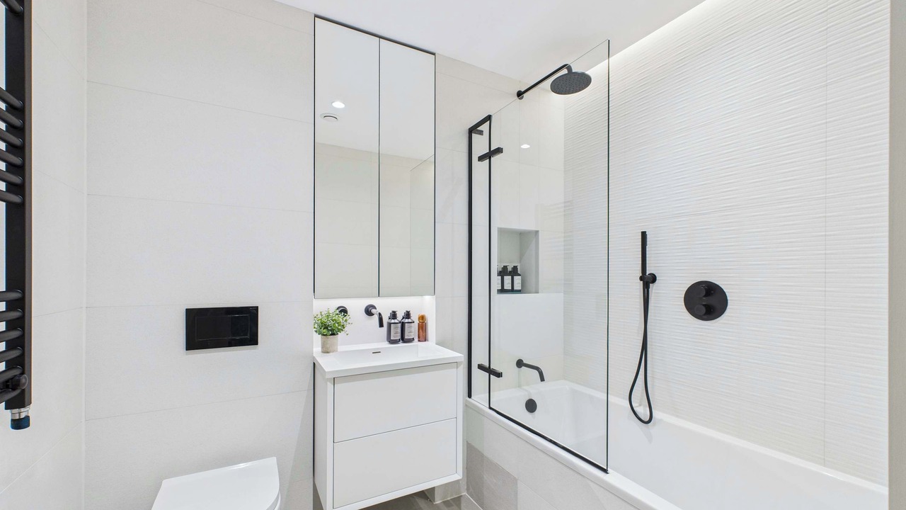 Photo of Bathroom in St. Pancras and Somers Town