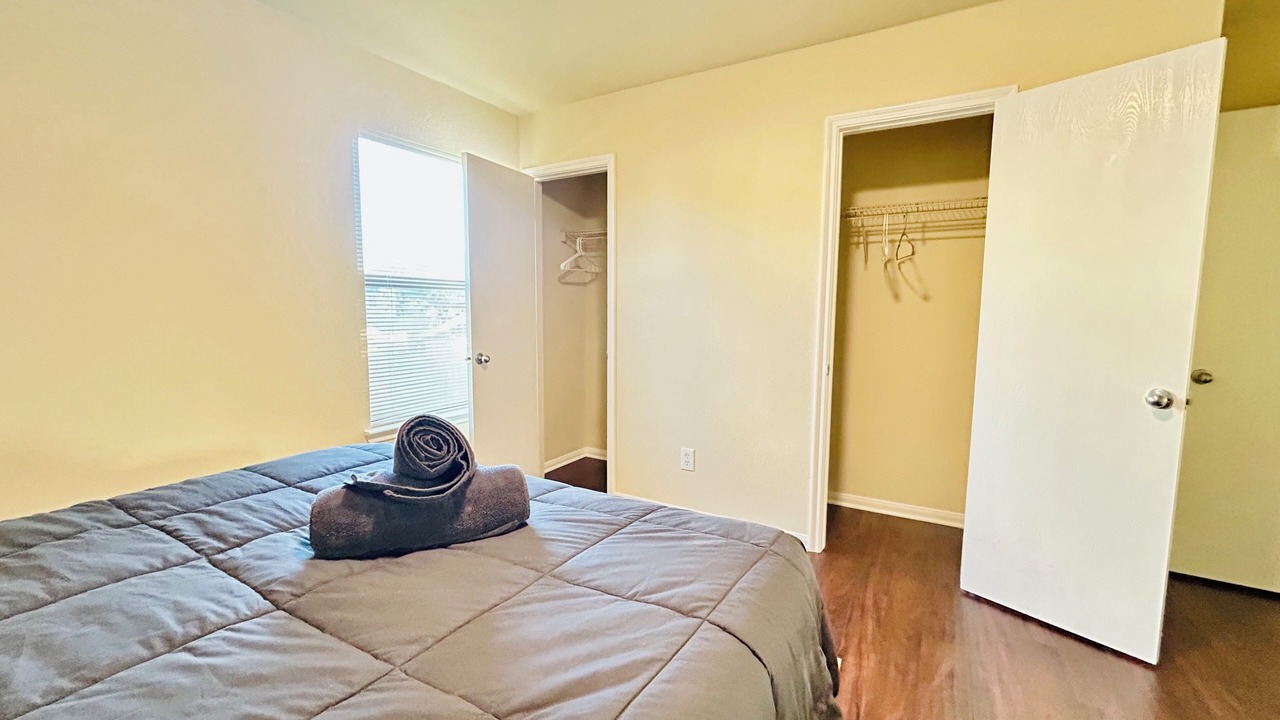 Photo of Bedroom in Northeast Houston