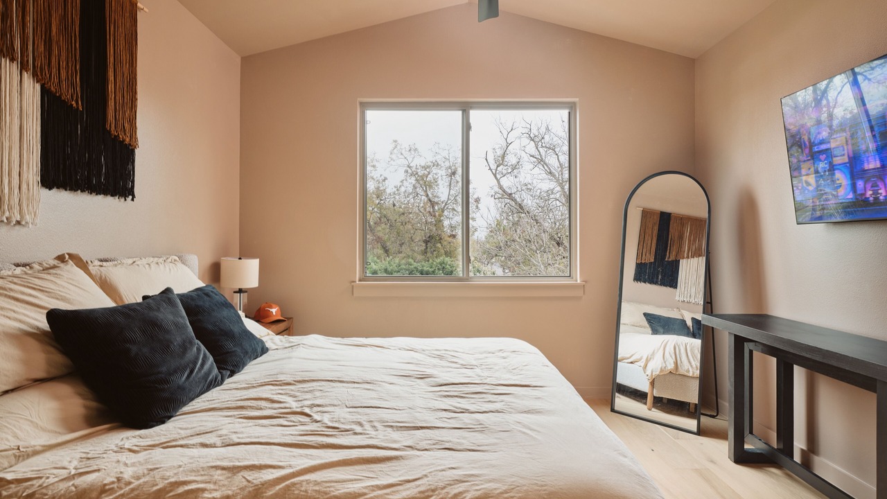 Photo of Bedroom in Govalle