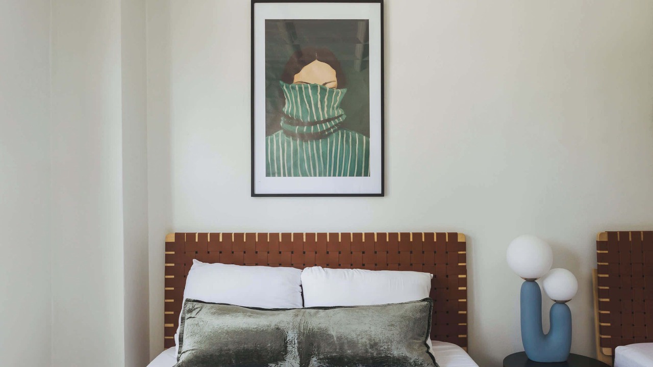 Photo of Bedroom in Near North Side