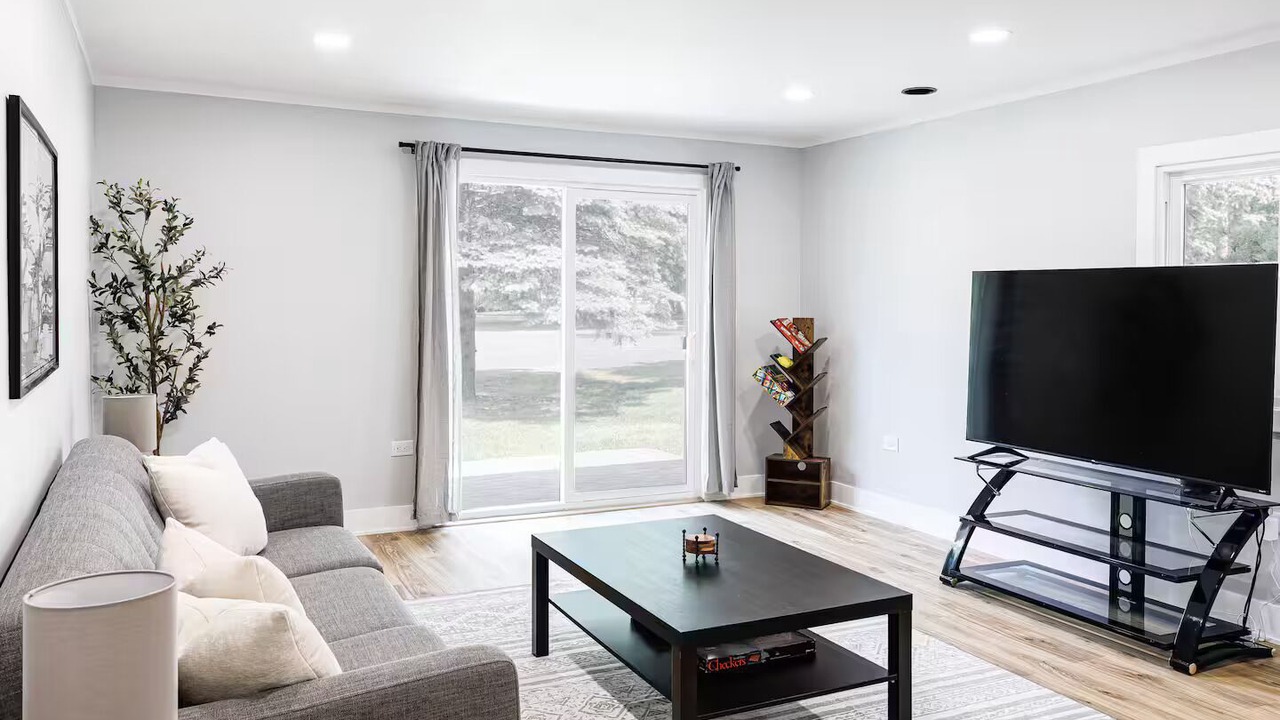 Photo of Livingroom in Lockport