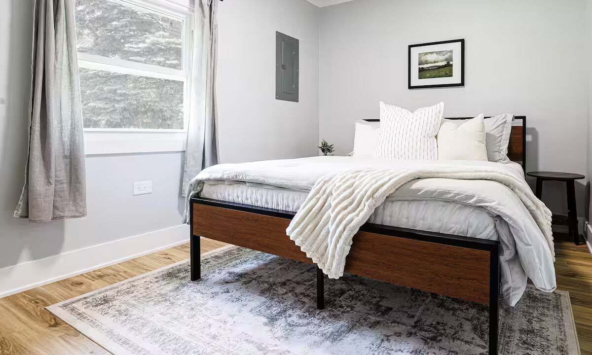 Photo of Bedroom in Lockport