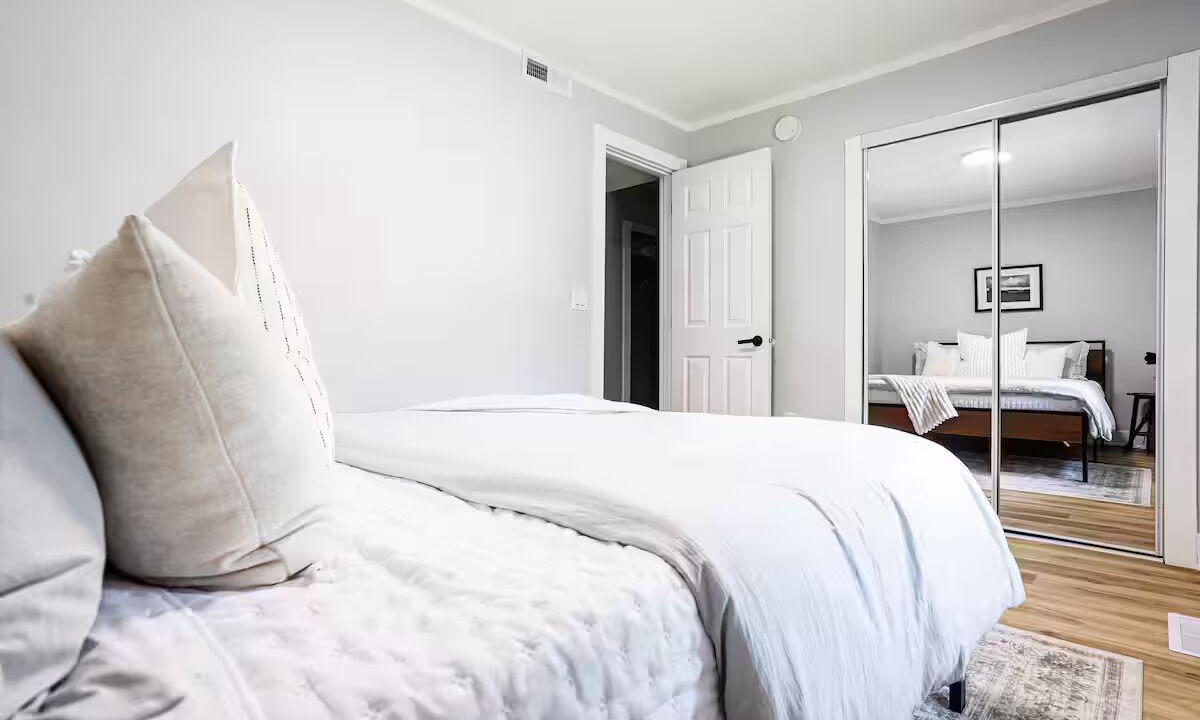 Photo of Bedroom in Lockport