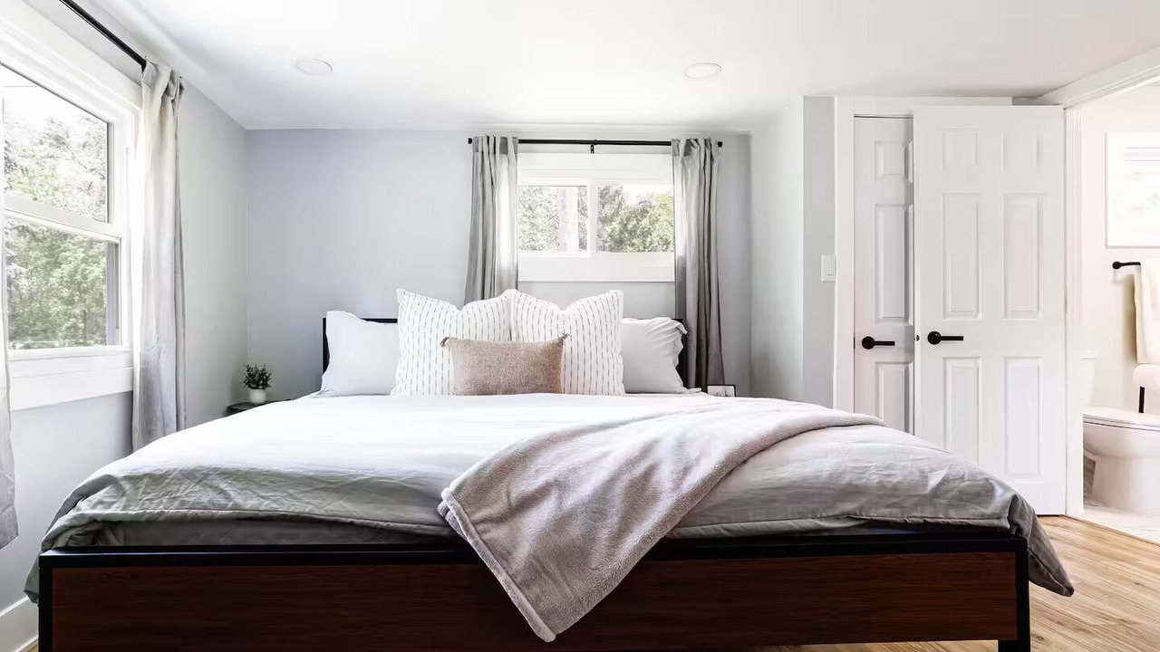 Photo of Bedroom in Lockport