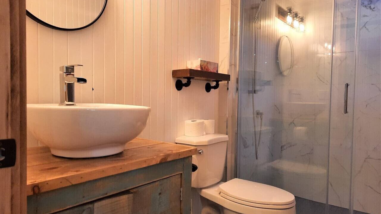 Photo of Bathroom in Sainte-Lucie-des-Laurentides