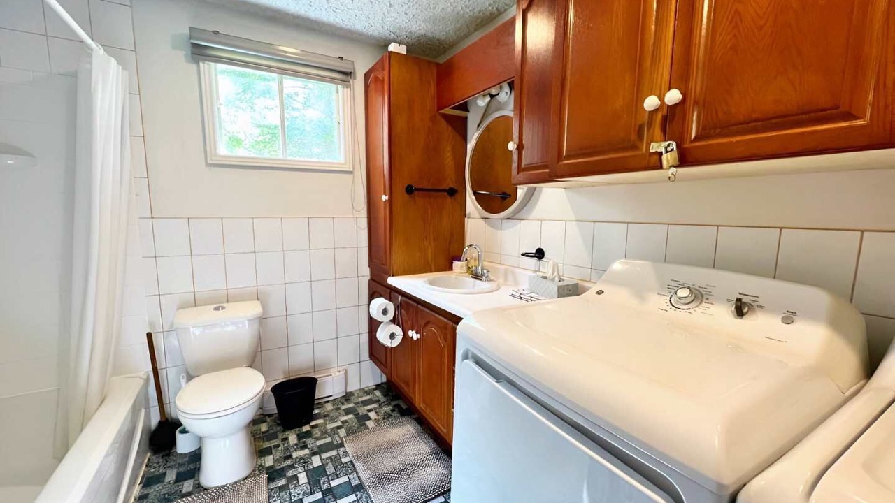 Photo of Bathroom in Val-Joli
