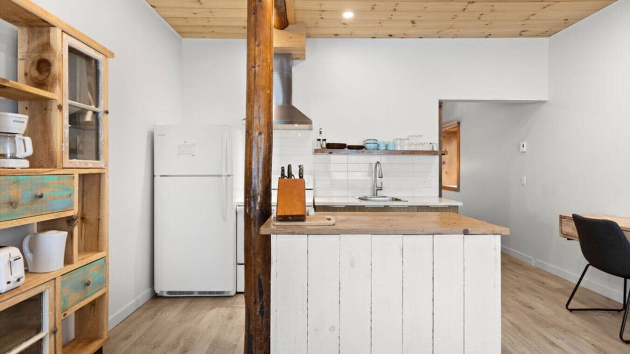 Photo of Kitchen in Sainte-Lucie-des-Laurentides