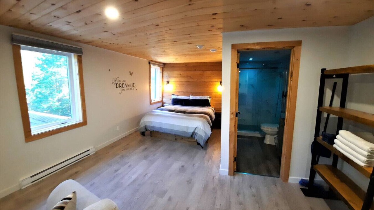Photo of Bedroom in Sainte-Lucie-des-Laurentides