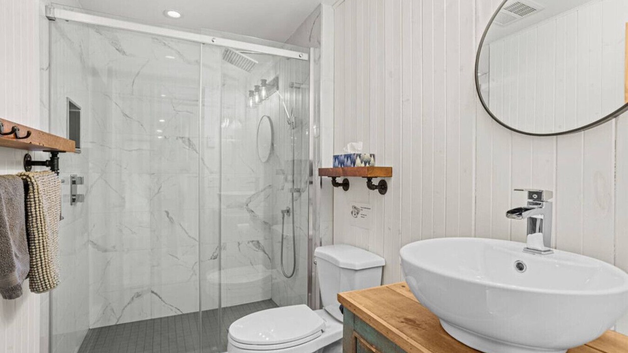 Photo of Bathroom in Sainte-Lucie-des-Laurentides