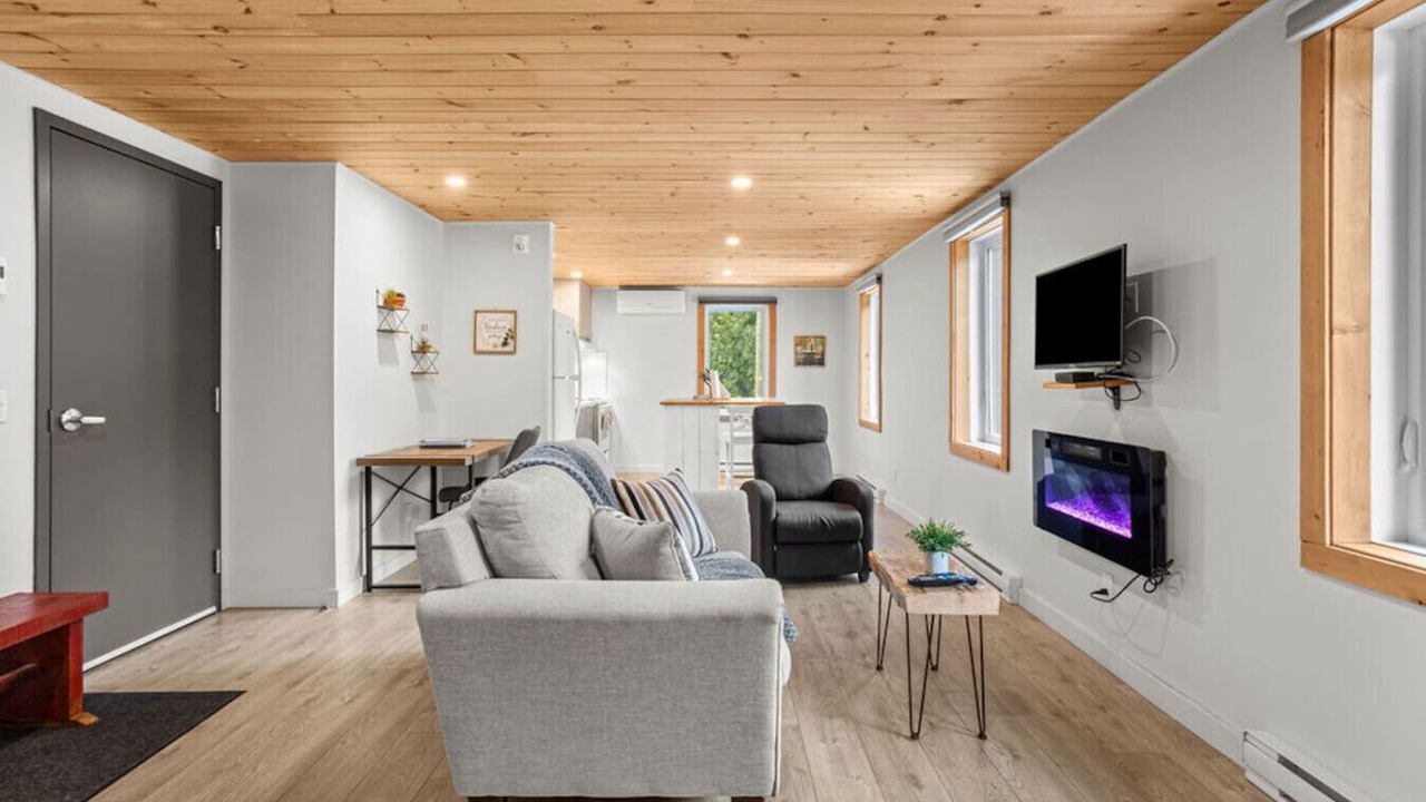 Photo of Livingroom in Sainte-Lucie-des-Laurentides