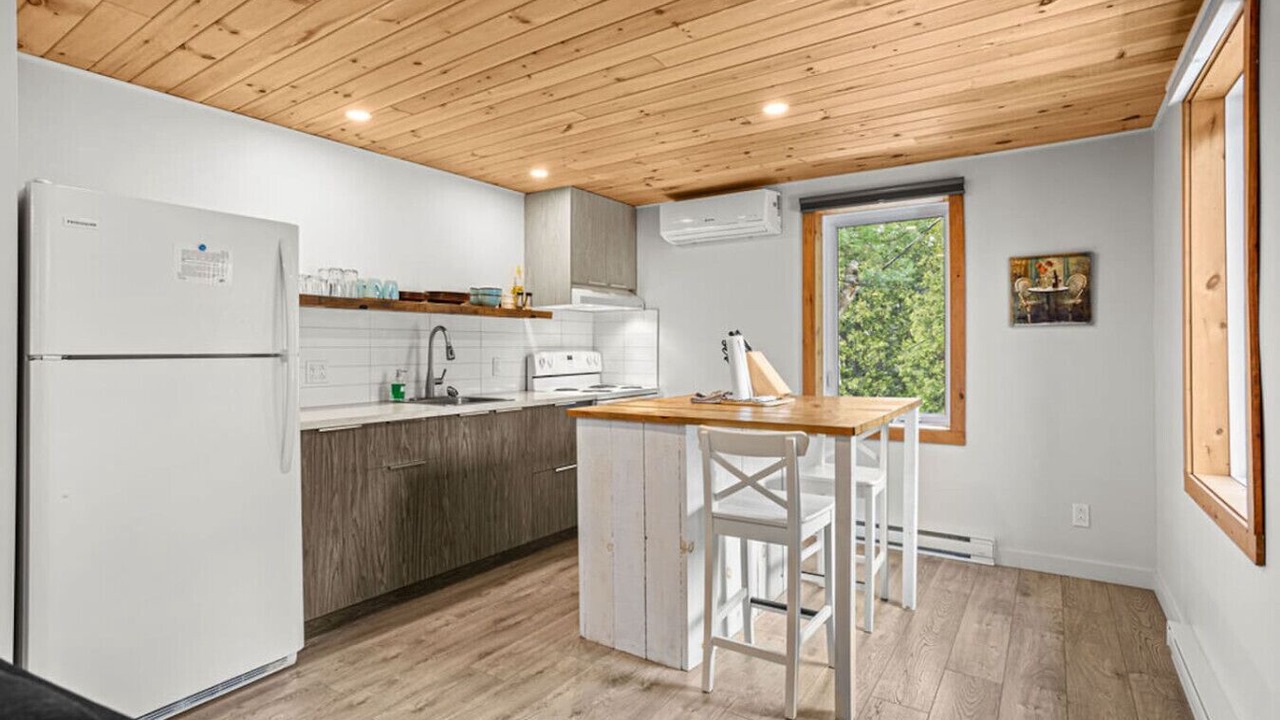 Photo of Kitchen in Sainte-Lucie-des-Laurentides
