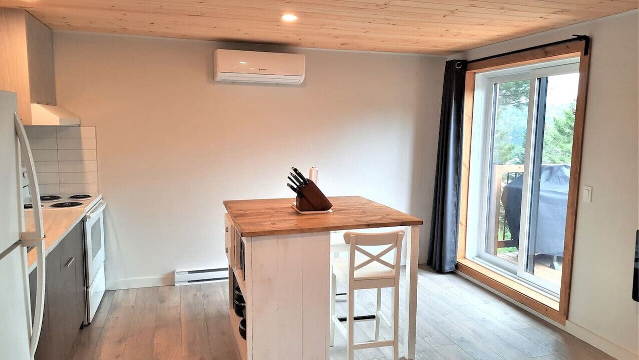 Photo of Kitchen in Sainte-Lucie-des-Laurentides
