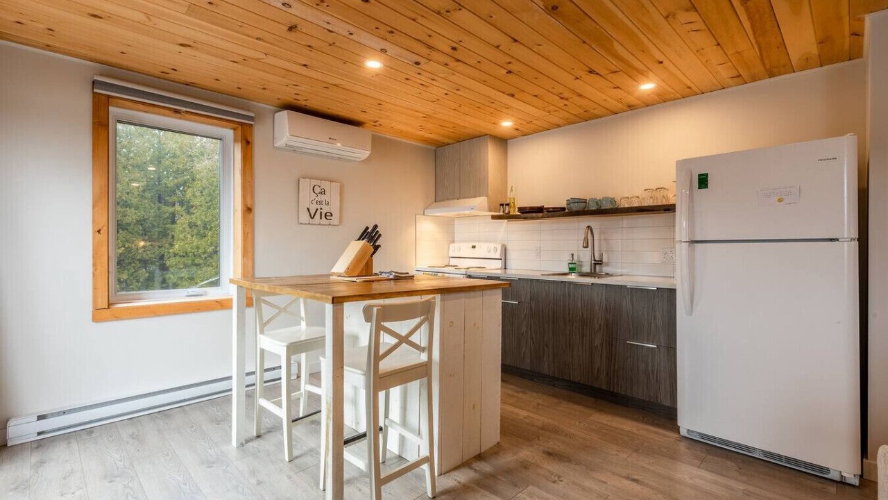 Photo of Kitchen in Sainte-Lucie-des-Laurentides