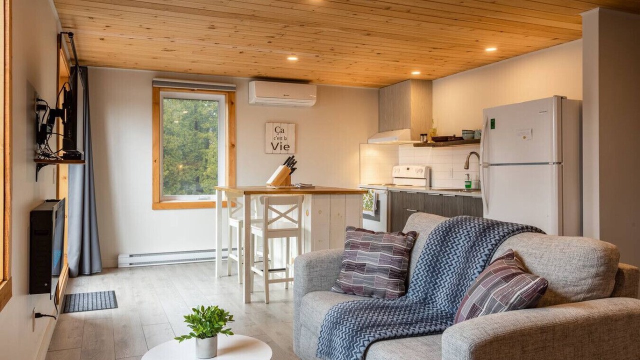 Photo of Livingroom in Sainte-Lucie-des-Laurentides