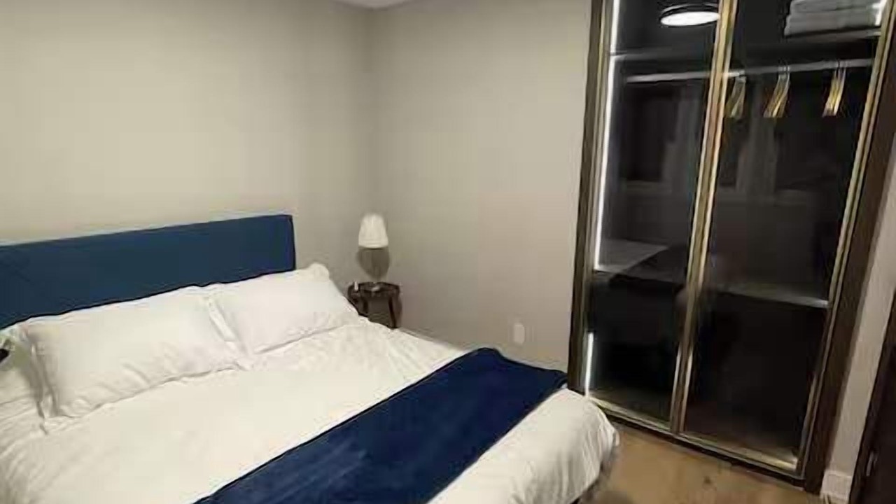 Photo of Bedroom in Richmond Hill