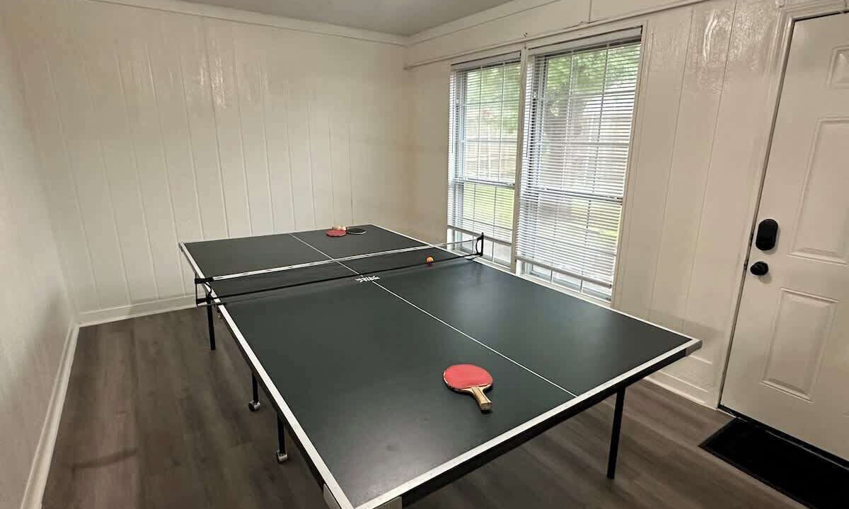 Photo of Bedroom in Garland