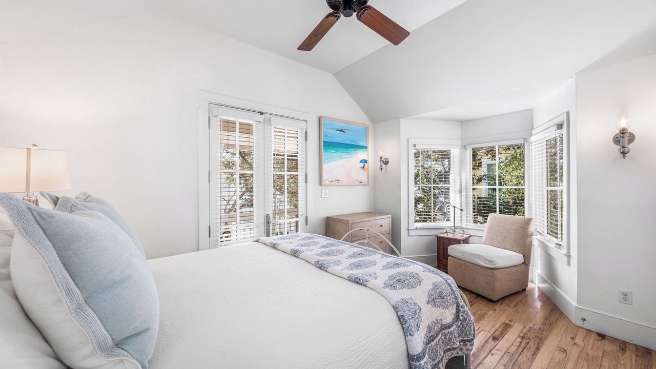 Photo of Bedroom in Seaside