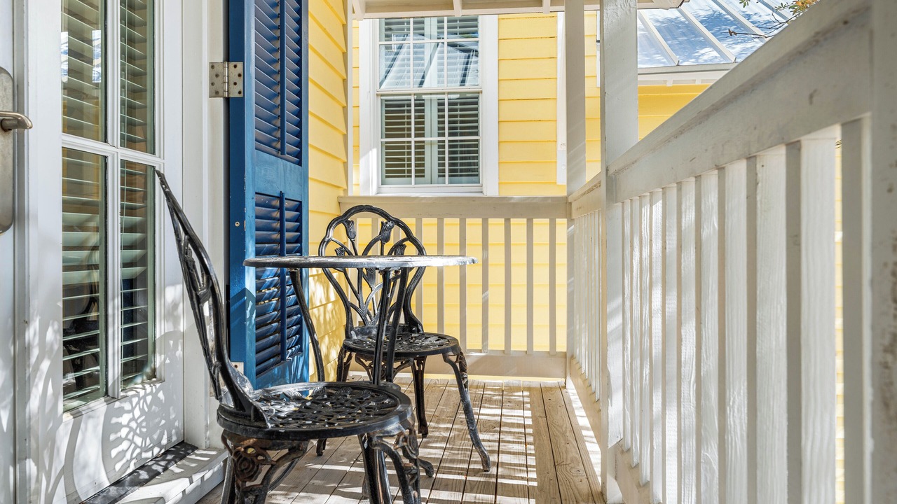 Photo of Patio Balcony in Seaside