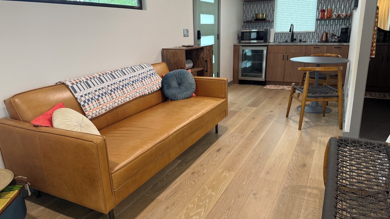 Photo of Livingroom in Bastrop