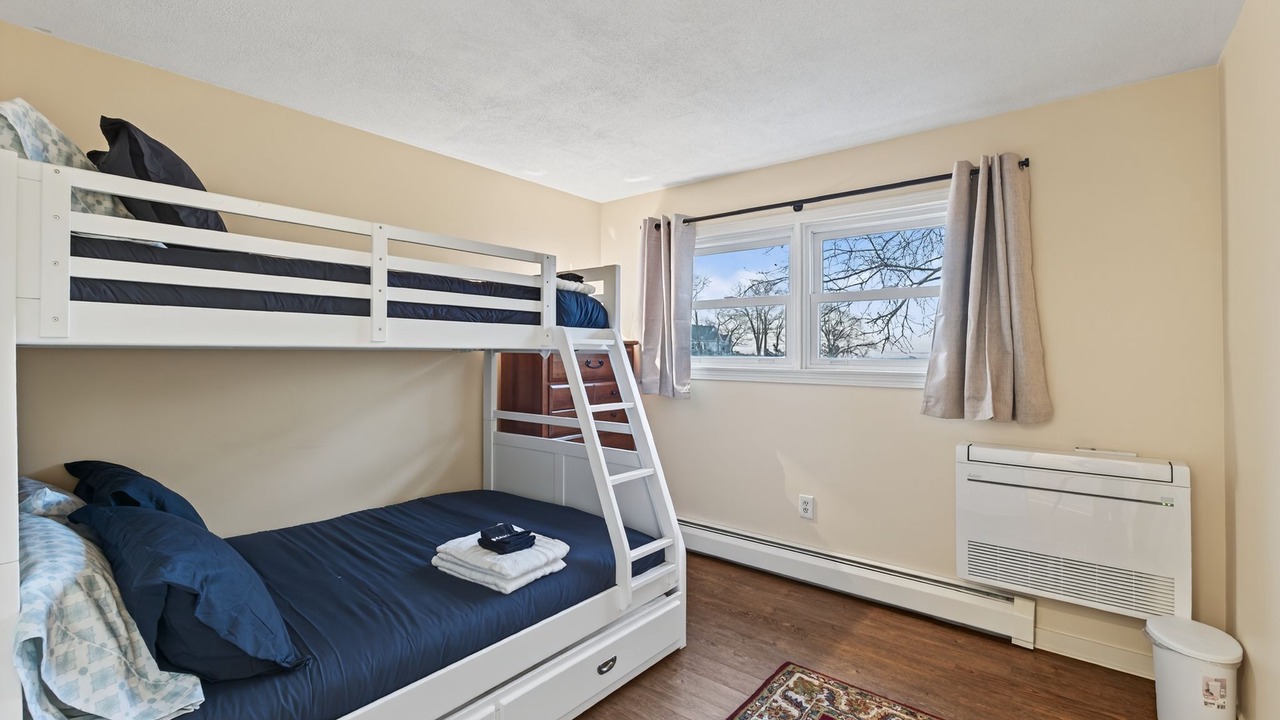 Photo of Others in Fortunes Rocks