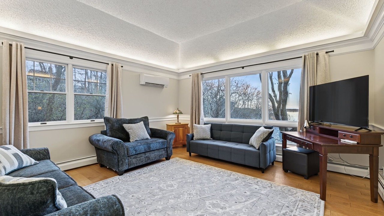 Photo of Bedroom in Fortunes Rocks