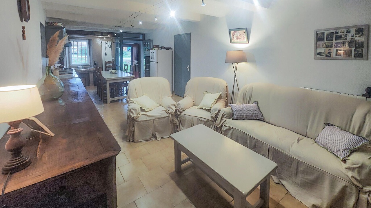 Photo of Bedroom in Pardailhan
