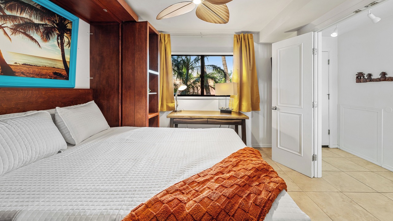 Photo of Bedroom in Maalaea