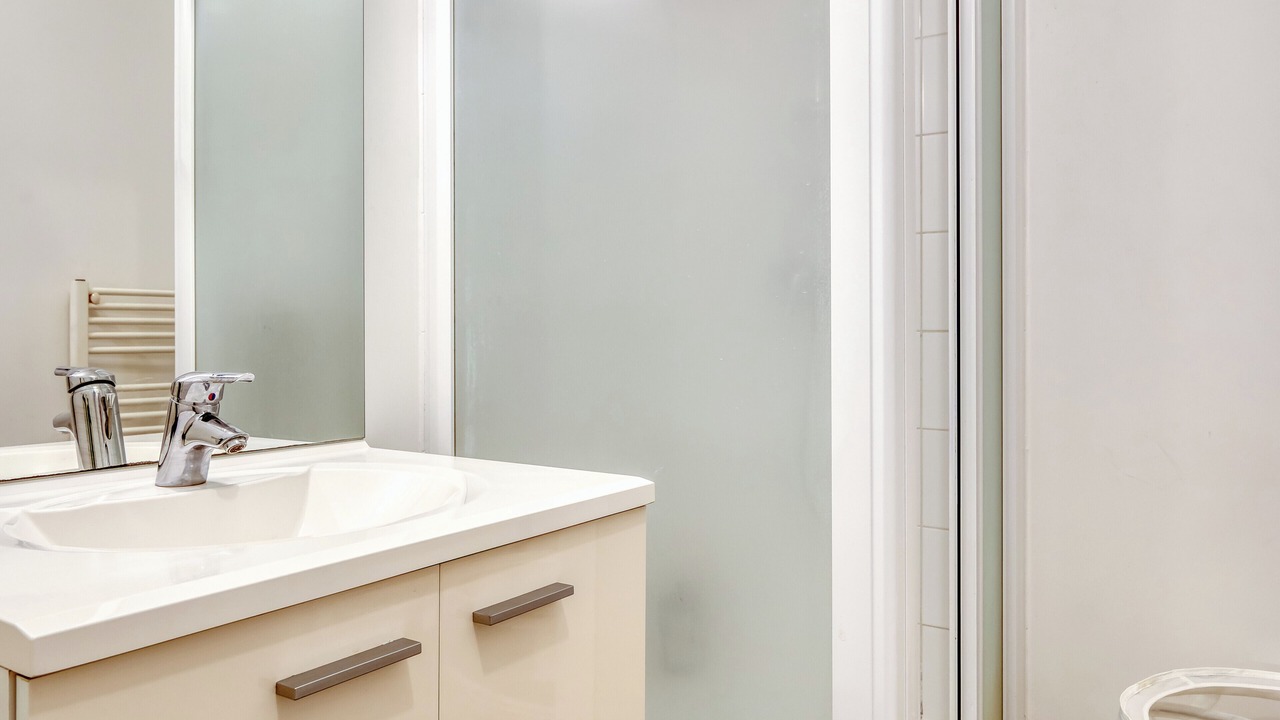 Photo of Bathroom in Gare-Jouvenet
