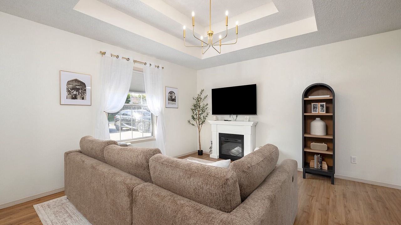 Photo of Livingroom in Turners