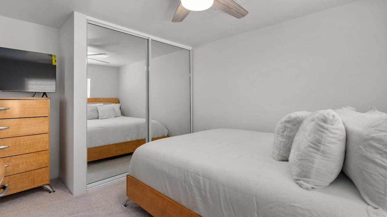 Photo of Bedroom in Ewa