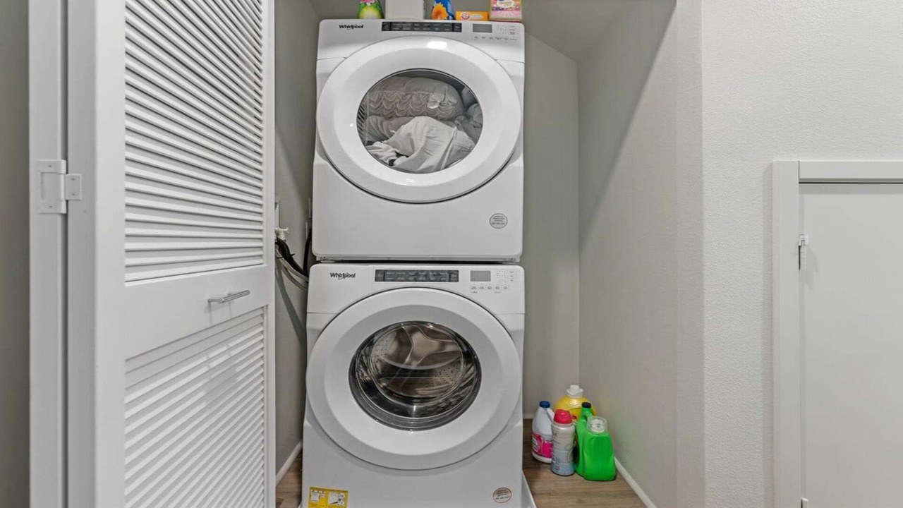 Photo of Others in Ewa