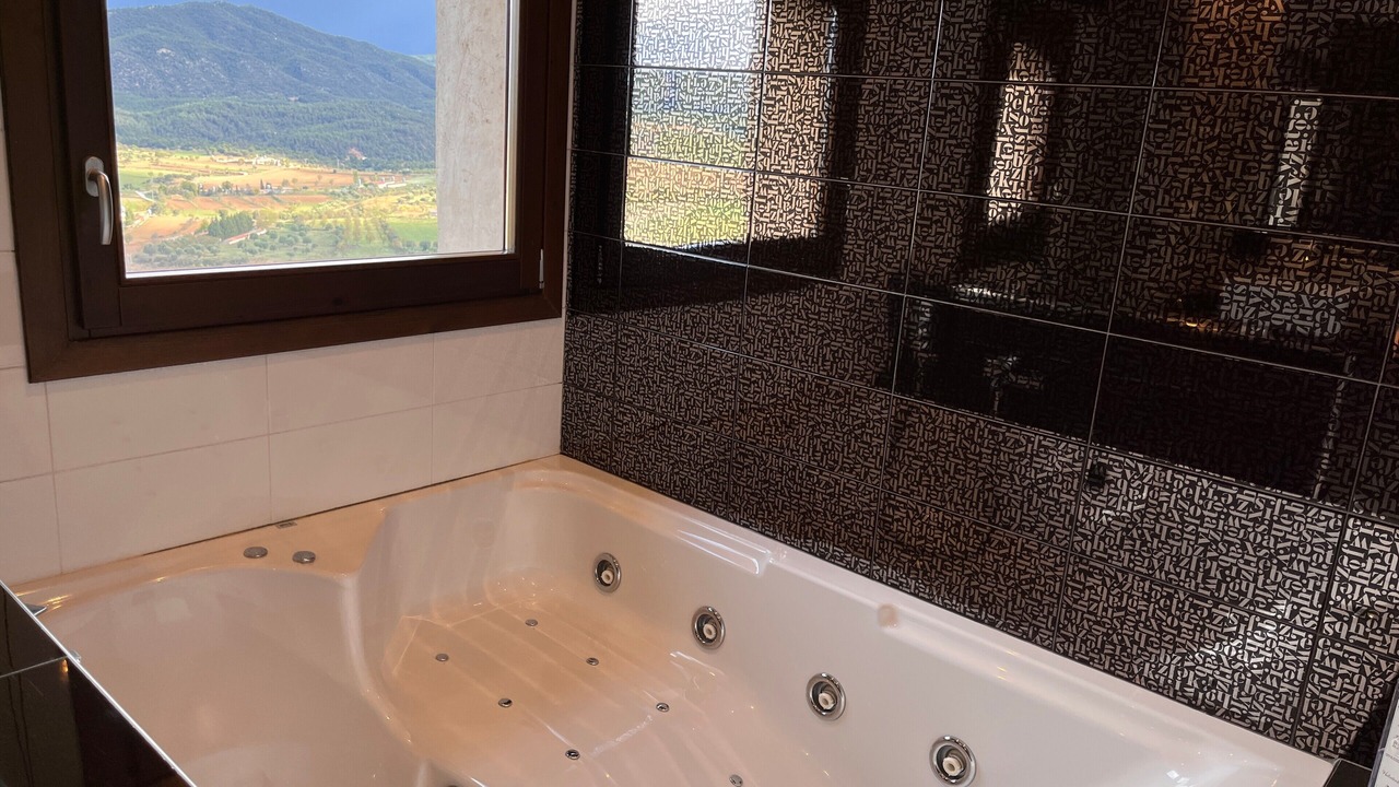 Photo of Bathroom in Penarroya de Tastavins
