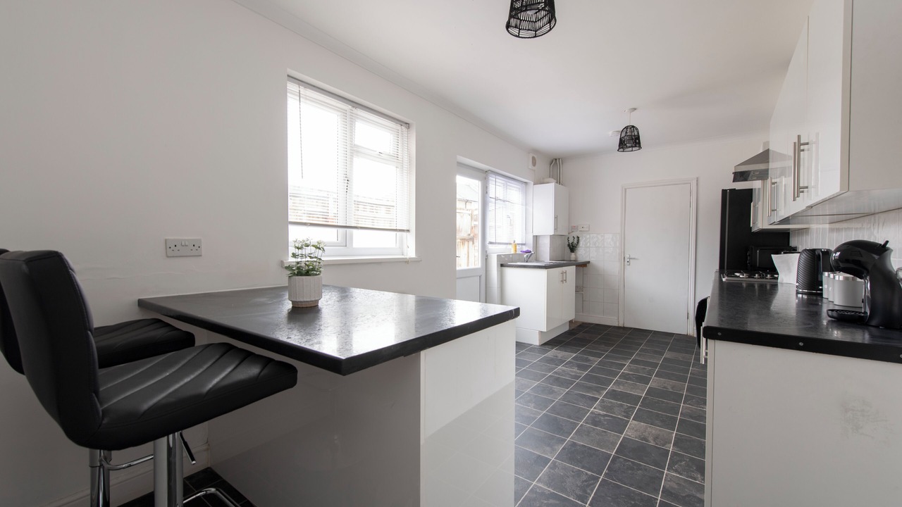 Photo of Kitchen in Wainscot