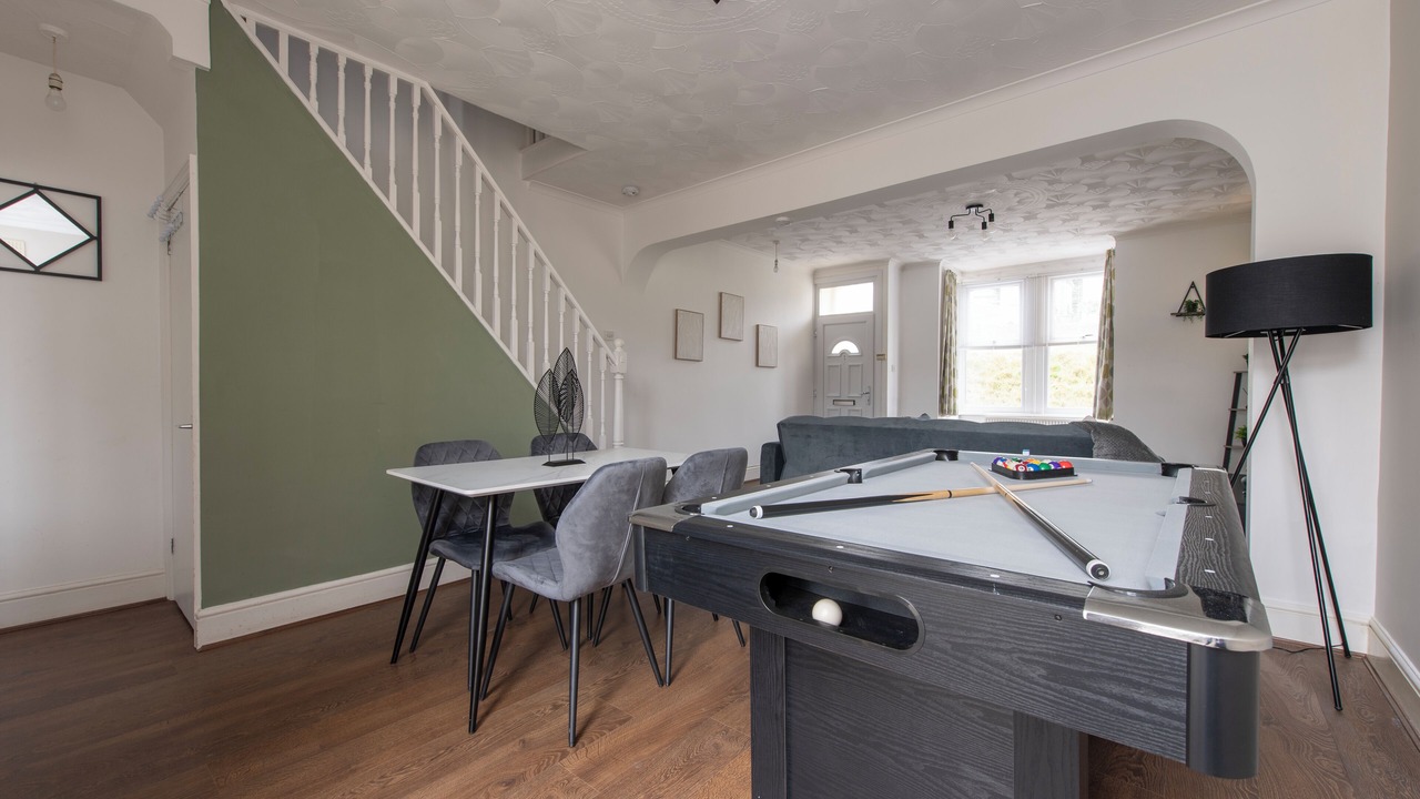 Photo of Bedroom in Wainscot