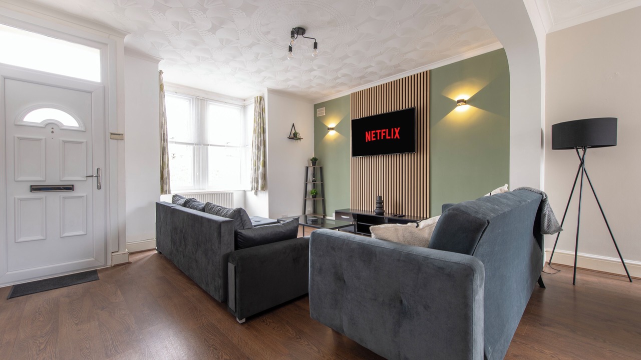 Photo of Livingroom in Wainscot