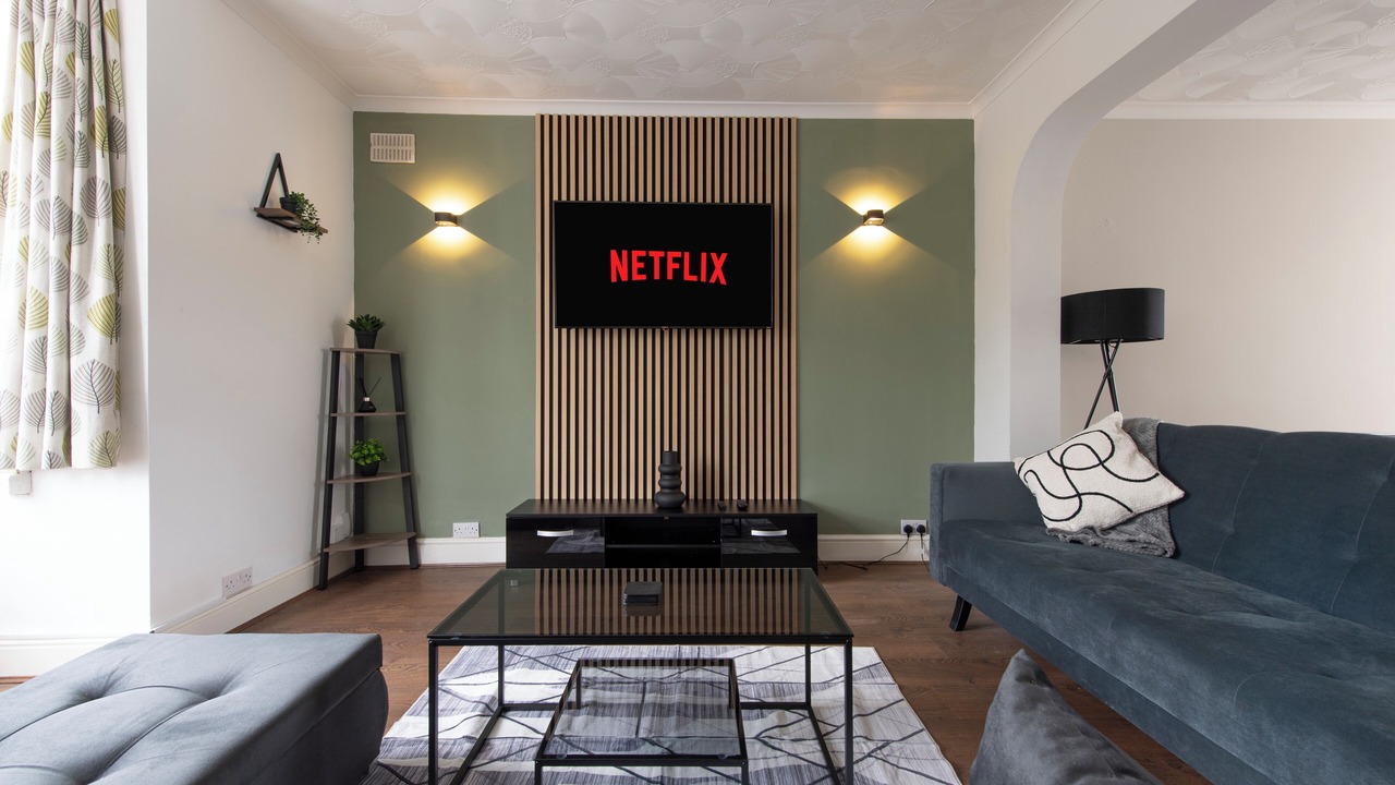Photo of Livingroom in Wainscot