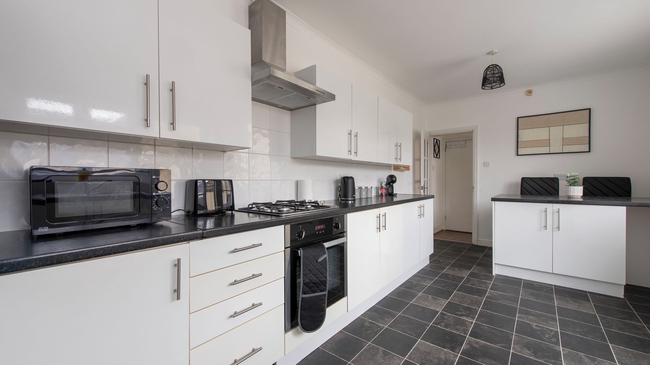 Photo of Kitchen in Wainscot
