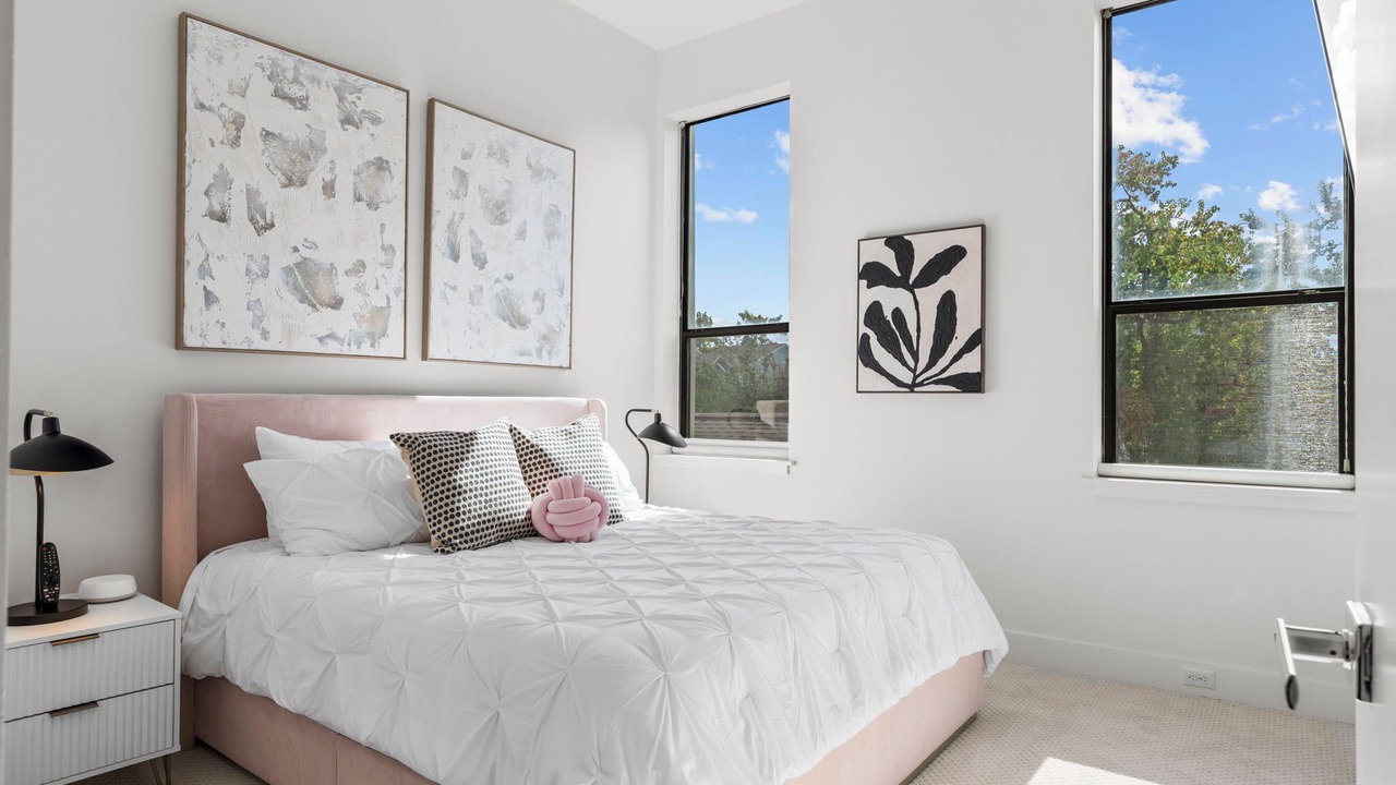 Photo of Bedroom in Greenway Plaza-Upper Kirby