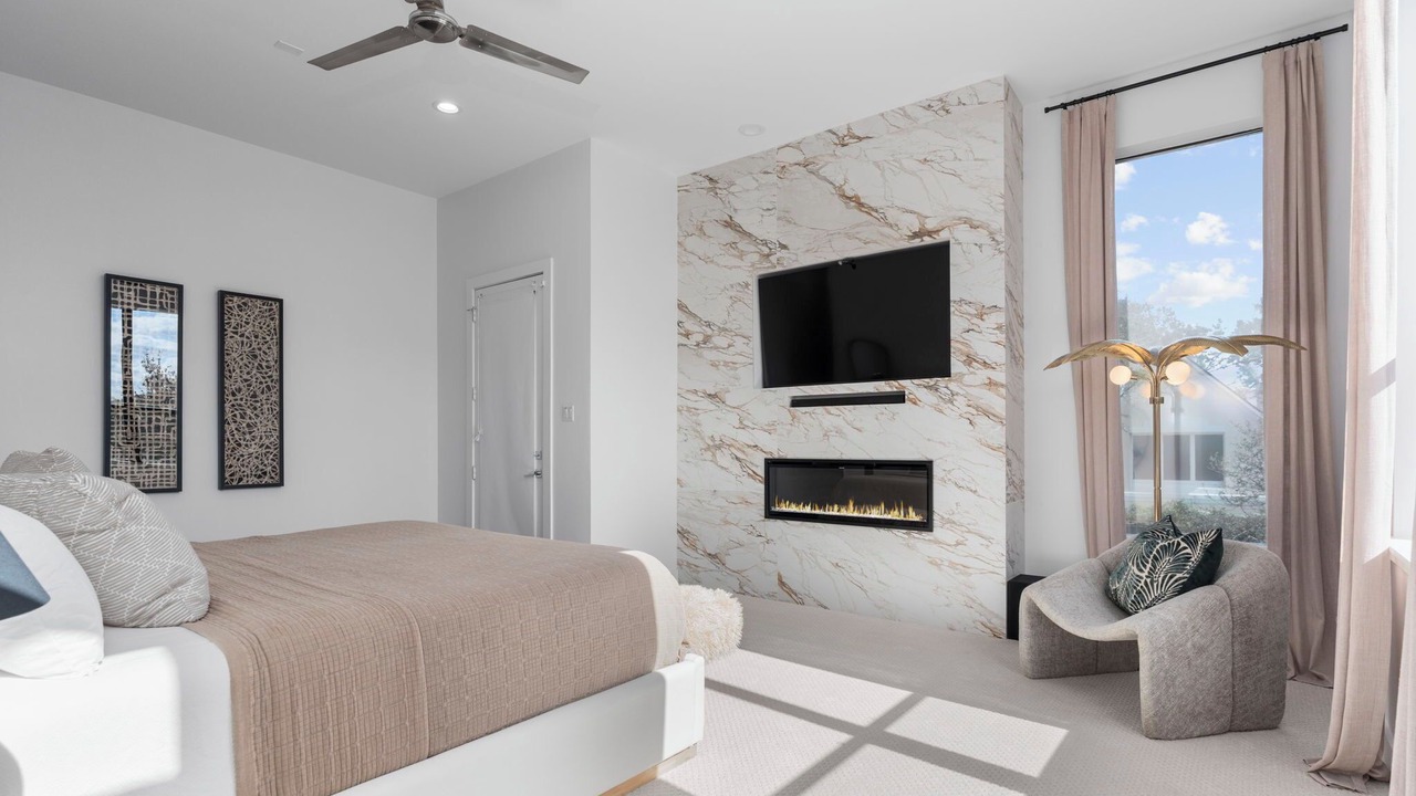 Photo of Bedroom in Greenway Plaza-Upper Kirby