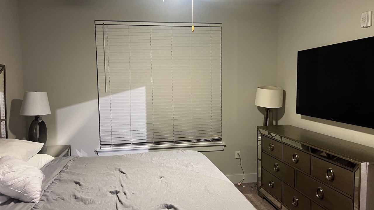 Photo of Bedroom in Villa Heights