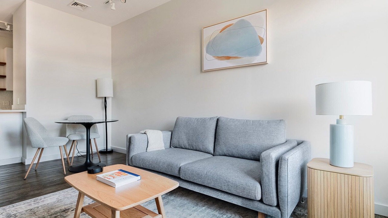 Photo of Livingroom in Cambridgeport